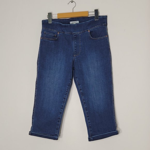 Weekender Women's Blue Cotton Blend Pull-On Skimmer Capri Stretch Jean Size 8 - Picture 1 of 12